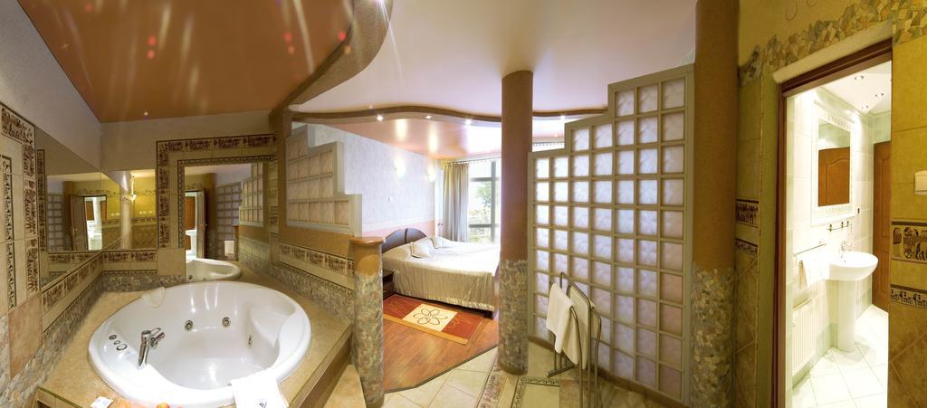 Osrodek Morsko Plus Hotel Kültér fotó