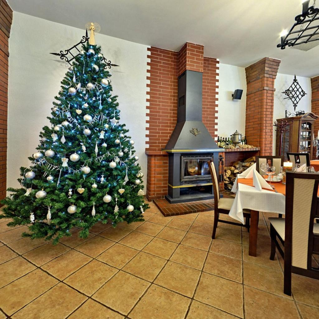 Osrodek Morsko Plus Hotel Kültér fotó