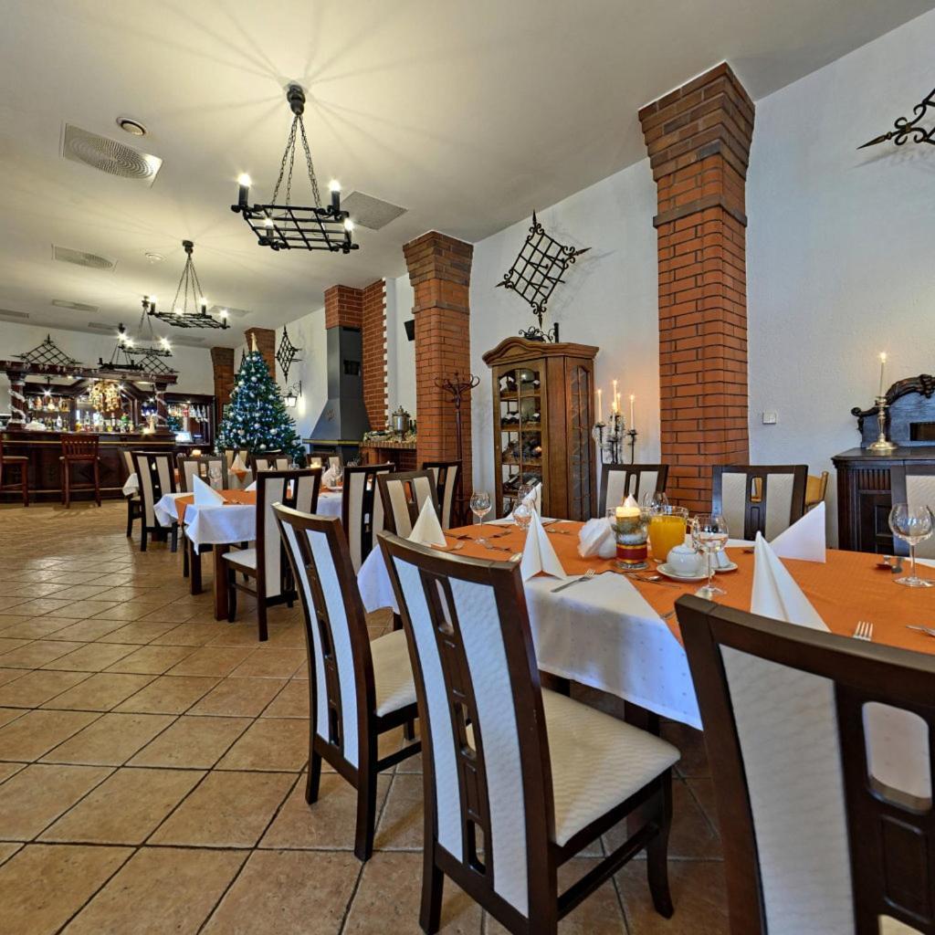 Osrodek Morsko Plus Hotel Kültér fotó