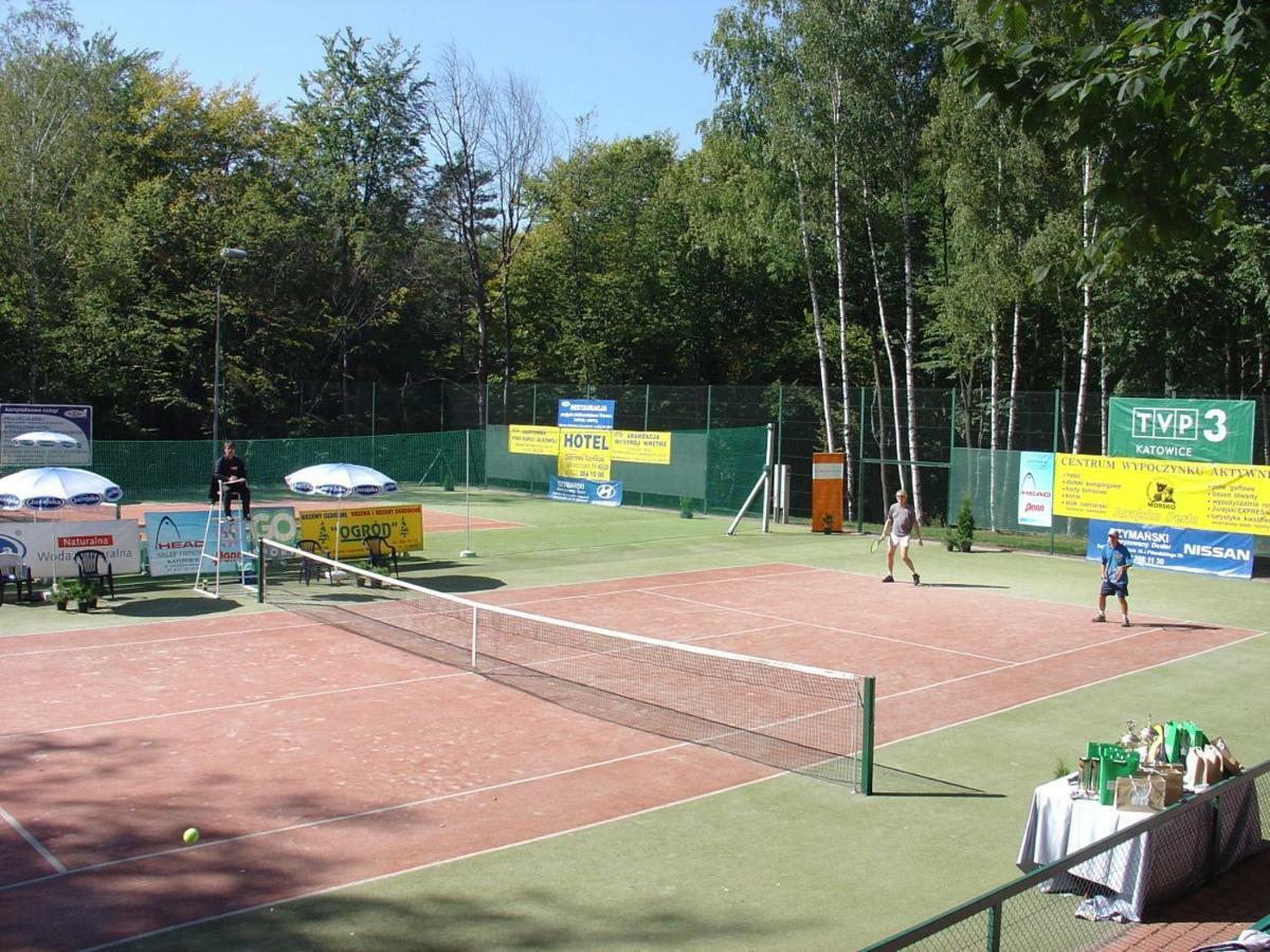 Osrodek Morsko Plus Hotel Kültér fotó